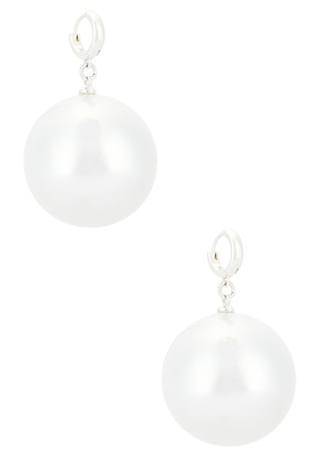 Sandy Liang Bubblegum Pearl Earrings in Pearl - White. Size all.