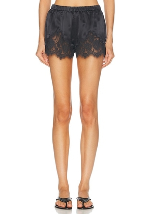 RE/DONE Jennie Shorts in Black - Black. Size L (also in S, M).