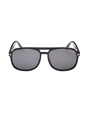 TOM FORD Rosco Sunglasses in Shiny Black  Eco  & Smoke - Black. Size all.