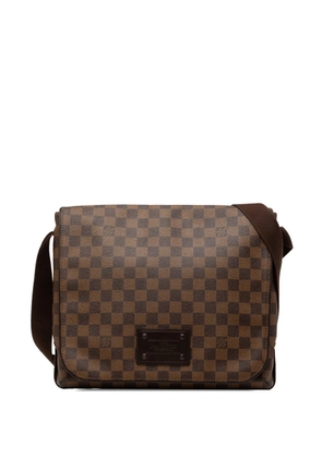 Louis Vuitton Pre-Owned 2009 Damier Ebene Brooklyn MM crossbody bag - Brown