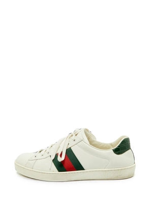 Gucci Pre-Owned New Ace croc-embossed low-top sneakers - White