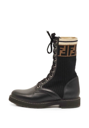 Fendi Pre-Owned Rockoko Zucca combat boots - Black