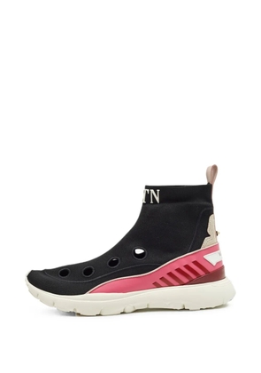 Valentino Garavani Pre-Owned VLTN Heroes sneakers - Black