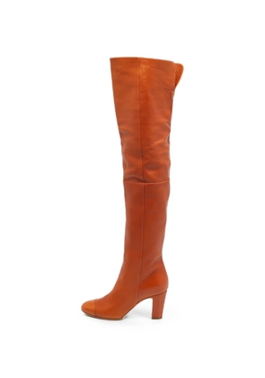 CHANEL Pre-Owned cap-toe knee-length boots - Orange