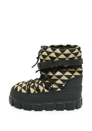 Prada Pre-Owned geometric-print boots - Black