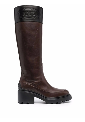 Tod's engraved logo knee-length boots - Brown