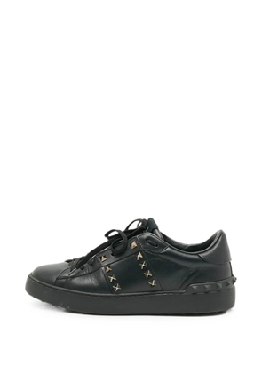 Valentino Garavani Pre-Owned Rockstud Untitled leather sneakers - Black