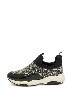 Ferragamo Pre-Owned crystal-embellished low-top sneakers - Black