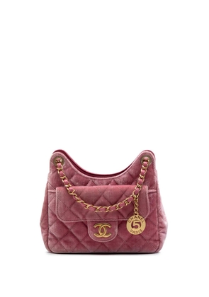 CHANEL Pre-Owned 2021-2026 Small Quilted Velvet Wavy CC Hobo crossbody bag - Pink