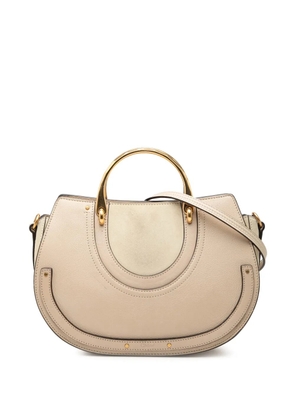 Chloé Pre-Owned 2018 Medium Calfskin Suede Pixie Signature satchel - Neutrals