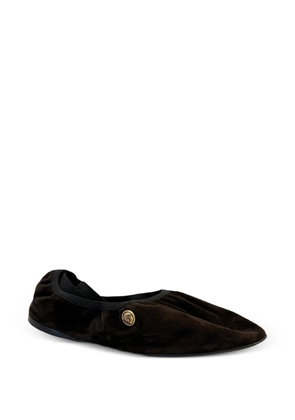 Versace medallion-detail flat shoes - Brown