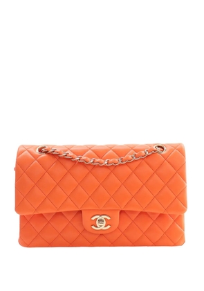 CHANEL Pre-Owned 2019 Medium Classic Lambskin Double Flap shoulder bag - Orange