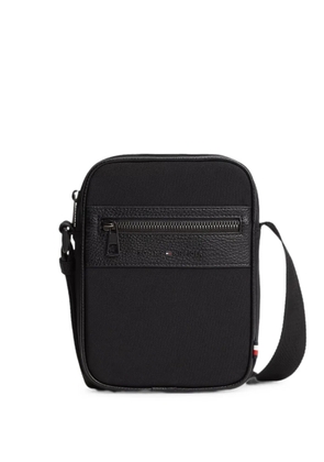 Tommy Hilfiger logo-plaque zip-fastening shoulder bag - Black