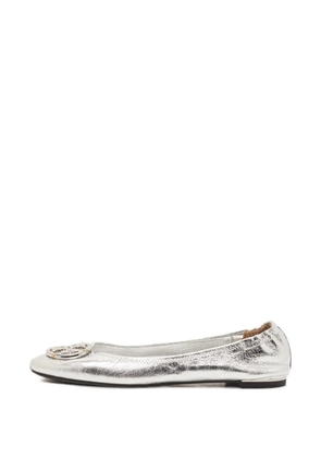 Tory Burch Minnie logo-plaque ballet flats - Silver