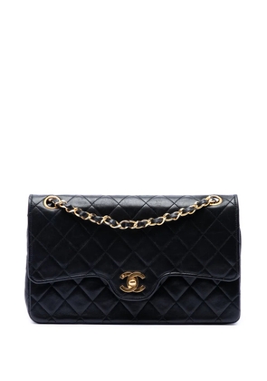CHANEL Pre-Owned 1989-1991 Medium CC Quilted Lambskin Double Flap shoulder bag - Black