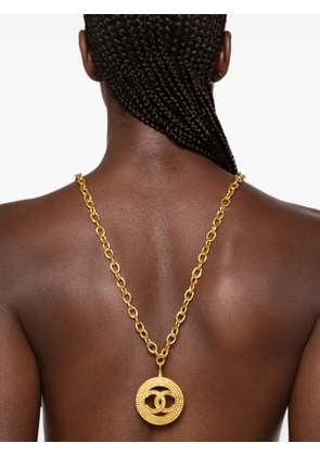 CHANEL Pre-Owned logo-pendant necklace - Gold