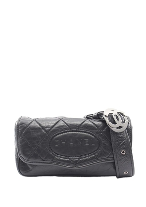 CHANEL Pre-Owned 2005-2006 CC Aged Calfskin Logo Flap belt bag - Black