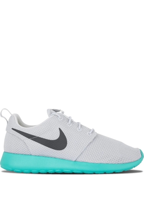 Nike Roshe One 'Calypso' sneakers - Black