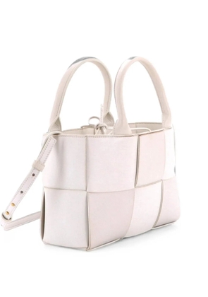 Bottega Veneta Pre-Owned Arco Maxi Intrecciato Leather Mini tote bag - White