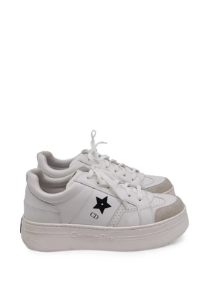 Christian Dior Pre-Owned 2020s Star platform sneakers - White