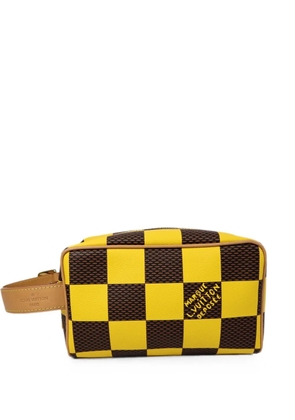 Louis Vuitton Pre-Owned Damier Pop Locker Dopp Kit clutch bag - Yellow