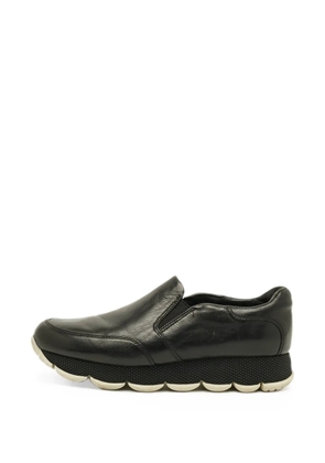 Prada Pre-Owned leather sneakers - Black
