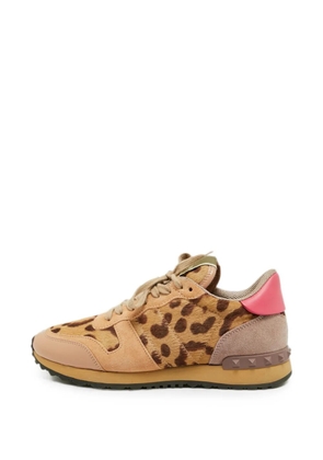Valentino Garavani Pre-Owned Rockrunner leopard-print sneakers - Neutrals