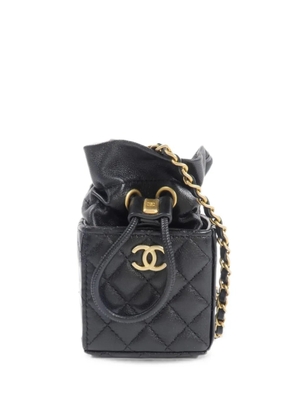 CHANEL Pre-Owned quilted CC bucket bag - Black