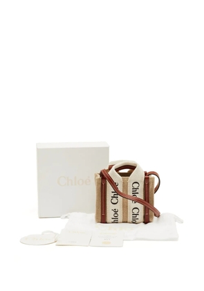 Chloé Pre-Owned Woody logo-strap tote bag - Neutrals