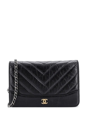 CHANEL Pre-Owned Gabrielle Wallet on Chain Chevron Aged Calfskin crossbody bag - Black