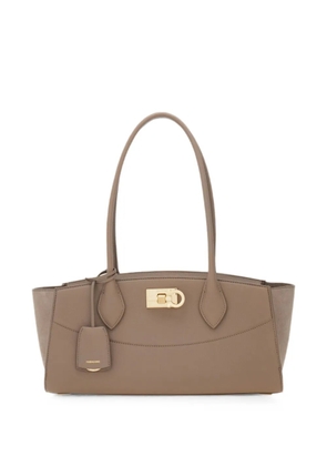 Ferragamo Studio soft bag East West (M) - Neutrals