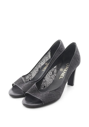 CHANEL Pre-Owned 1986-1988 lace pearl-embellished pumps - Black