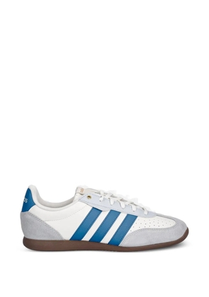adidas Barreda Lo three-stripes sneakers - White