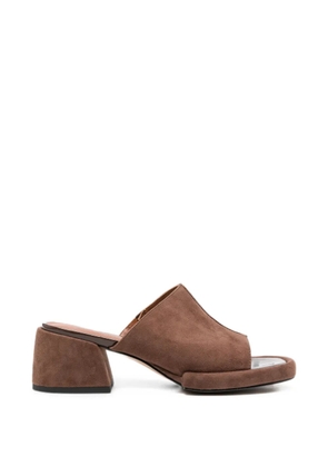 ADRIANNA FERETTI suede block-heel sandals - Brown