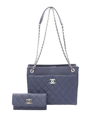 CHANEL Pre-Owned 2019 CC Quilted Caviar shoulder bag - Blue