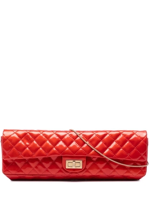 CHANEL Pre-Owned 2008-2009 Quilted Patent Reissue 2.55 East West Single Flap shoulder bag - Red