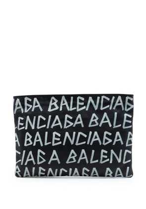 Balenciaga Pre-Owned 2018 Leather Graffiti clutch bag - Black