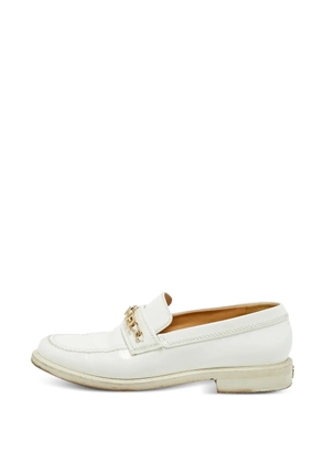 CHANEL Pre-Owned CC chain-link loafers - White