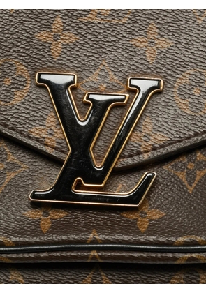Louis Vuitton Pre-Owned Passy Monogram shoulder bag - Brown
