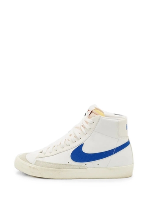 Nike Vintage x Sacai Blazer Mid lace-up leather sneakers - White