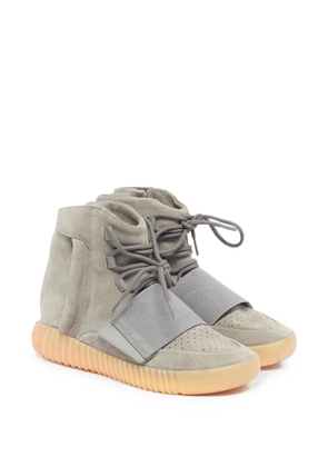adidas Yeezy Boost 750 Glow In the Dark high-top sneakers - Grey