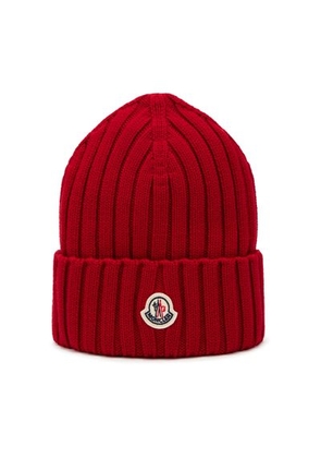 Beanie with logo