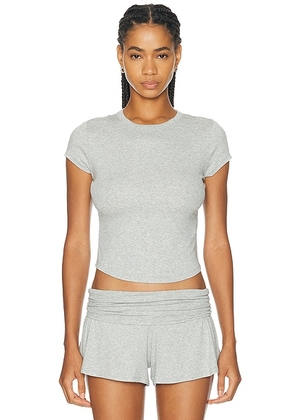 LUNYA Soft Modal Rib Curved Hem Tee in Napping Dove Heather - Grey. Size M (also in XS, S, L).