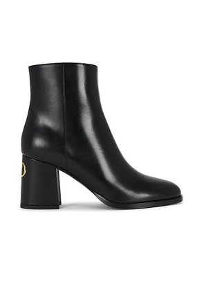 Valentino Garavani Fawcette Bootie in Nero - Black. Size 37.5 (also in 38, 36, 37, 38.5, 39, 39.5, 41, 36.5).