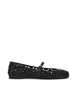 Valentino Garavani Ondette Ballerina Flat in Nero - Black. Size 39 (also in 37, 36, 38, 41).