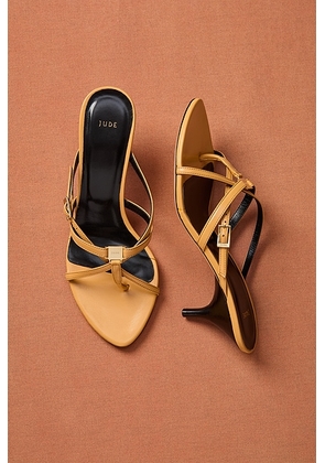Jude for FWRD Cross Sandal in Apricot - Orange. Size 37.5 (also in 36, 35, 35.5, 36.5, 37, 38, 39, 41, 42).