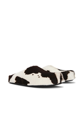 Marni Fussbett Sabot in Lily White & Brown - Brown. Size 41 (also in 42, 43, 44).