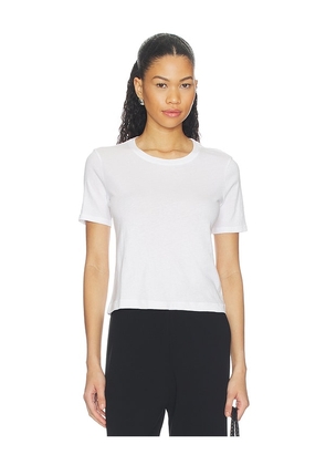 L'AGENCE Stormy Short Sleeve Crop Crew Neck Tee in White. Size XS. Also in L, M, S.