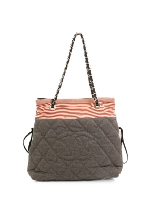 CHANEL Pre-Owned quilted CC shoulder bag - Grey