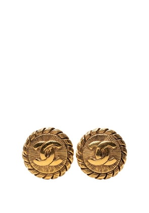 CHANEL Pre-Owned 1970-1980 CC Gold Plated Sunburst Round Clip On Earrings costume earrings